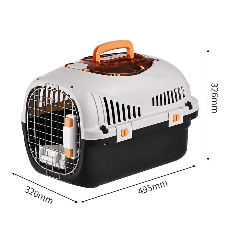 Caisse de transport rigide pour chat noire et blanche avec dimensions (495x320x326mm), dotée d'une grille métallique frontale, de verrous orange et d'une trappe d'ouverture supérieure transparente.