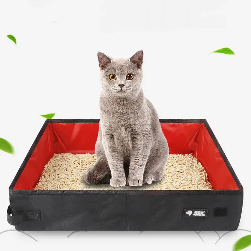 image de la litière portable de voyage en nylon avec un chat assis dedans