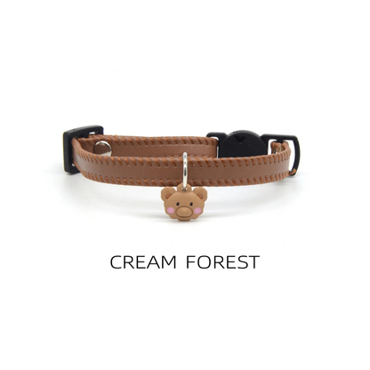 Le Cream Forest : Collier Chat en Cuir Doux – Sécurité Anti-Étranglement & Pendentif Ourson