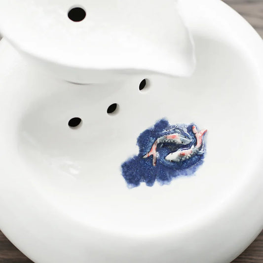 Fontaine à Eau en Céramique pour Chats – Design Élégant & Filtration Naturelle 🐾💧