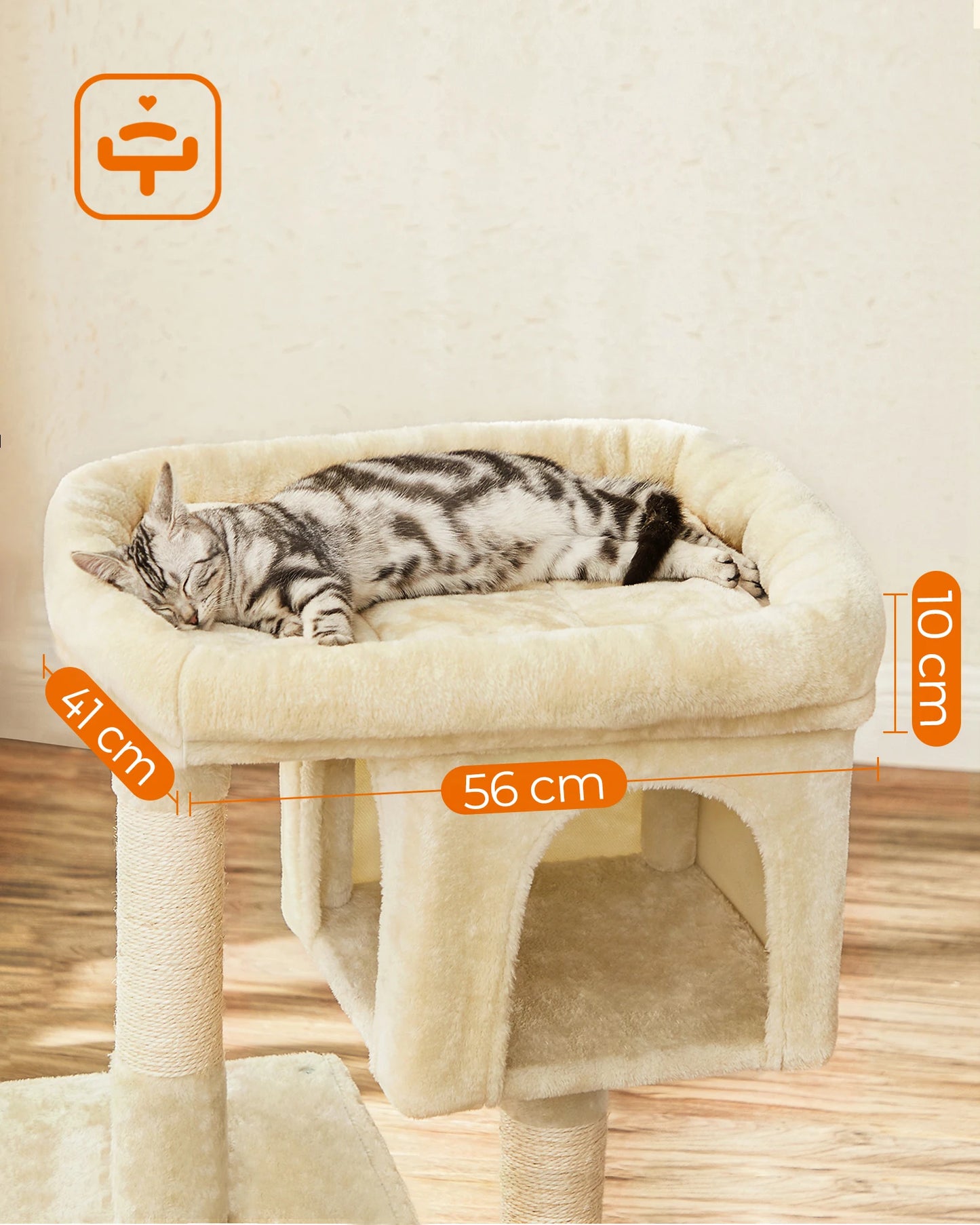 Plateforme supérieure d'arbre à chat avec coussin ultra-moelleux de 10 cm d'épaisseur, revêtement en peluche beige crème et chat endormi.