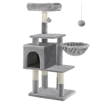 Arbre à chat compact gris de 110 cm avec niche cubique, panier suspendu, plateforme d'observation rembourrée et poteaux griffoirs en sisal.