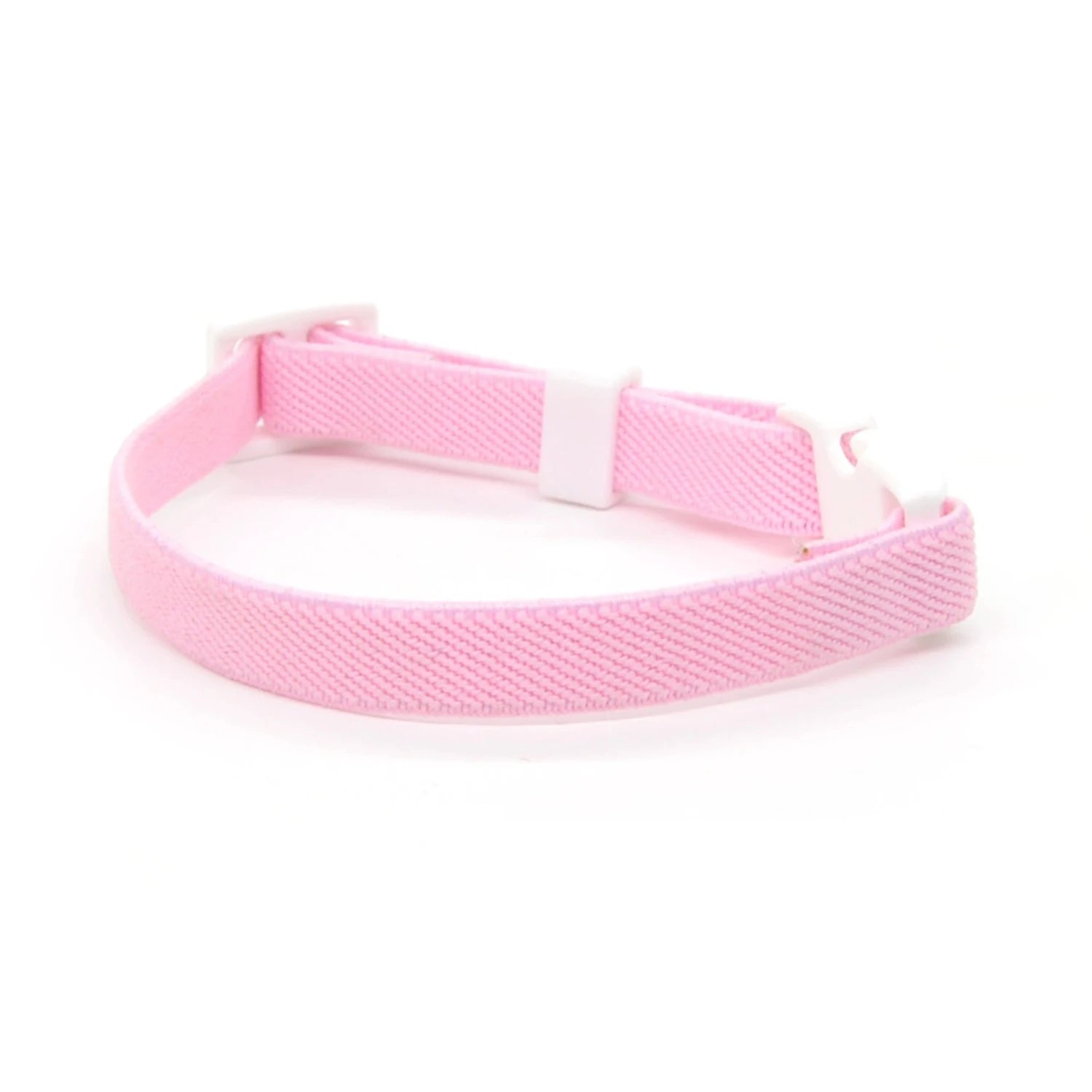 Collier pour chat en nylon élastique tressé rose avec boucle de sécurité blanche réglable, design souple et confortable anti-étranglement sans grelot.