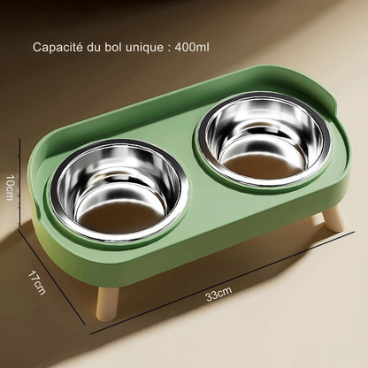 Infographie des dimensions d'une gamelle pour chat double surélevée de 33 cm avec deux bols en inox de 400 ml chacun. Cette gamelle chat ergonomique vert sauge sur pieds en bois assure un confort cervical optimal et une hygiène parfaite. Une gamelle duo de luxe robuste aux finitions scandinaves pour le bien-être de votre animal.