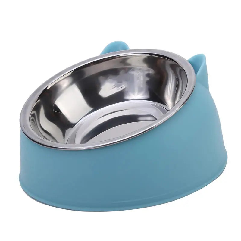Gamelle pour chat inclinée 15° en acier inoxydable avec support ergonomique bleu ciel design oreilles de chat. Cette gamelle chat orthopédique bleue assure un confort digestif optimal et une hygiène parfaite grâce à son bol en inox amovible. La meilleure gamelle anti-vomi élégante pour le bien-être de votre animal.