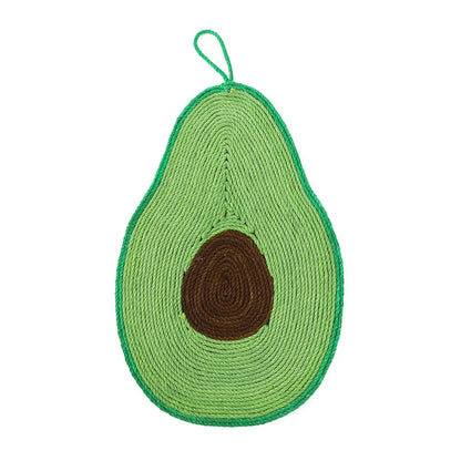 Griffoir pour chat en sisal naturel teinté en forme d'avocat vert avec noyau marron, incluant une boucle de suspension pour une installation murale ou au sol.