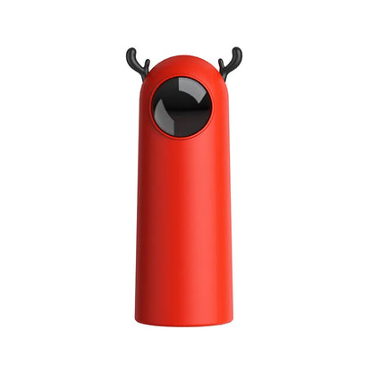 Jouet laser automatique pour chat rouge vif au design moderne avec petites cornes de renne noires, doté d'une lentille circulaire de projection frontale pour un jeu interactif et autonome.
