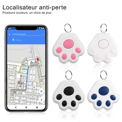 Localisateur anti-perte pour collier gps chat disponible en plusieurs coloris : rose, blanc, noir et bleu royal. L'image présente les traceurs en forme de patte ainsi qu'un smartphone affichant une carte de localisation détaillée. Une solution de suivi élégante et performante, idéale comme collier gps pour chaton grâce à sa légèreté et sa facilité d'utilisation via ce collier gps intelligent.