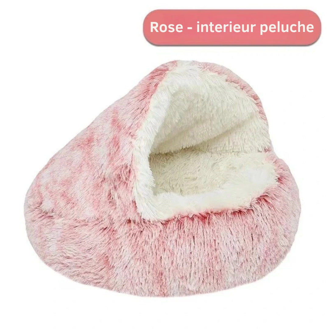 Panier grotte apaisant pour chat en peluche longue brun clair chiné, doté d'un intérieur doux style velours beige et d'un toit souple protecteur pour un sommeil sécurisant.