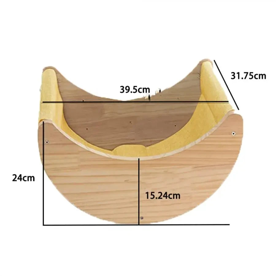 Lit mural en bois en forme de lune avec coussin jaune, module lit balcon de L'Aventure Verticale — Les Trésors d'Owka