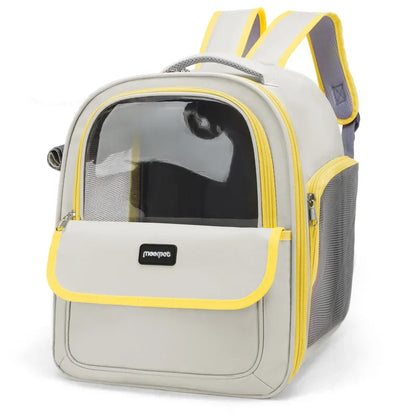 Sac à dos pour chat blanc et jaune avec hublot panoramique transparent. Vue de face du sac dos pour chat Les Trésors d'Owka avec parois latérales en mesh et bretelles confortables. Sac dos chat au design moderne et lumineux pour un transport sécurisé.