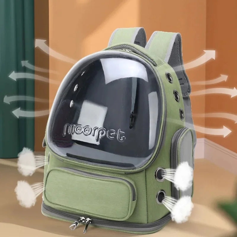 Infographie montrant la ventilation du sac à dos pour chat panoramique Moorpet vert. Schéma de circulation d'air à travers les œillets du sac dos pour chat Les Trésors d'Owka. Sac dos chat respirant et sécurisé, idéal pour le confort de l'animal en voyage.